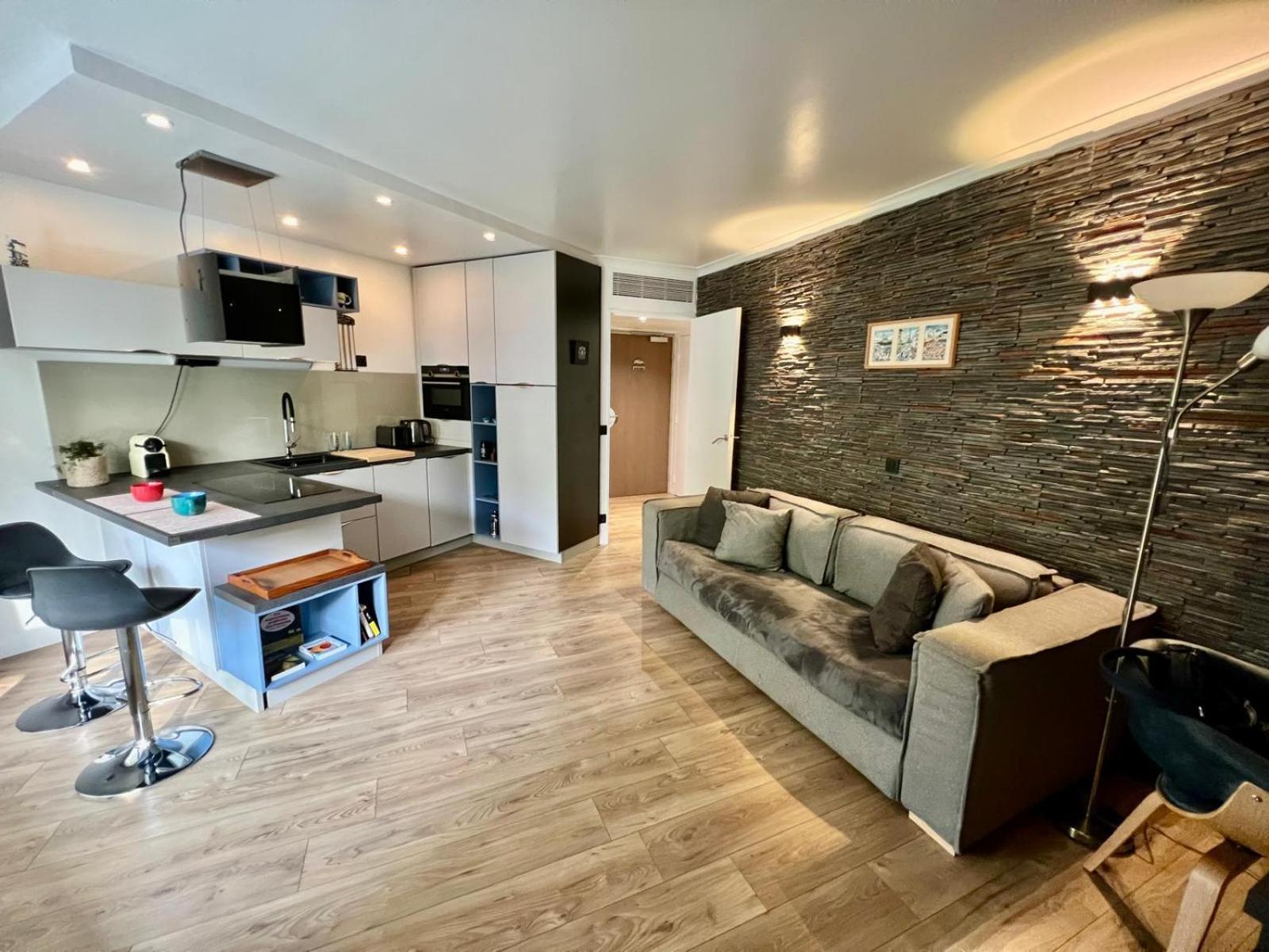 Apartment Cosy 1br In Modern Paris La Defense Courbevoie